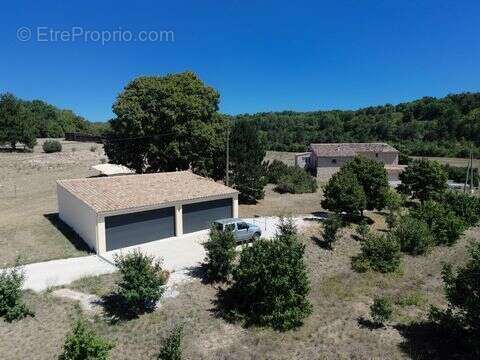 Maison 403 m² à Sault  - photo 2