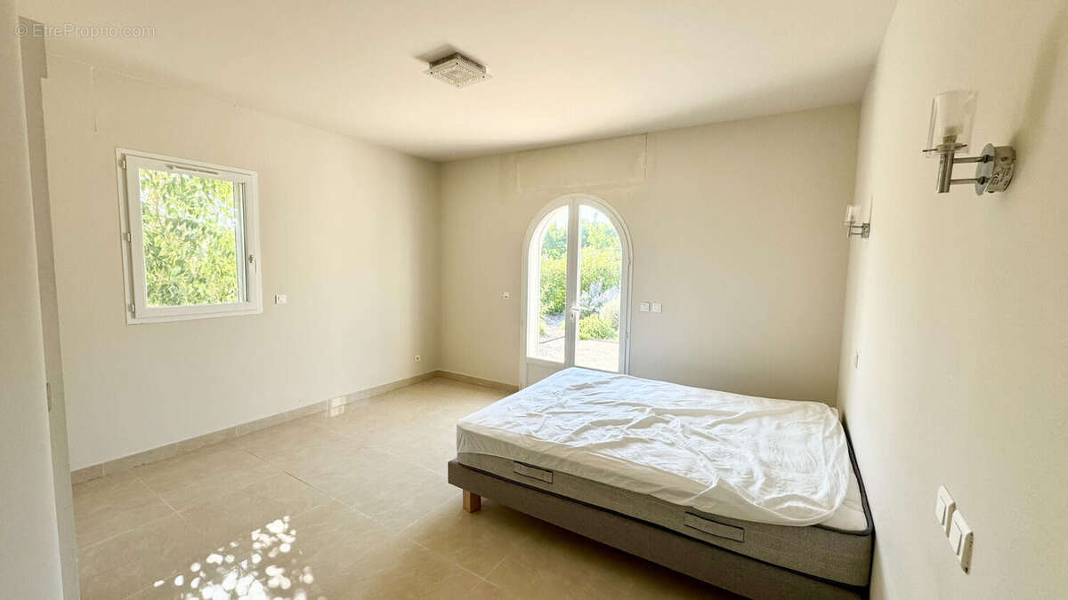 Maison piscine 220m² aix nord - photo 5