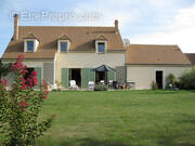 Maison à LA CELLE-LES-BORDES