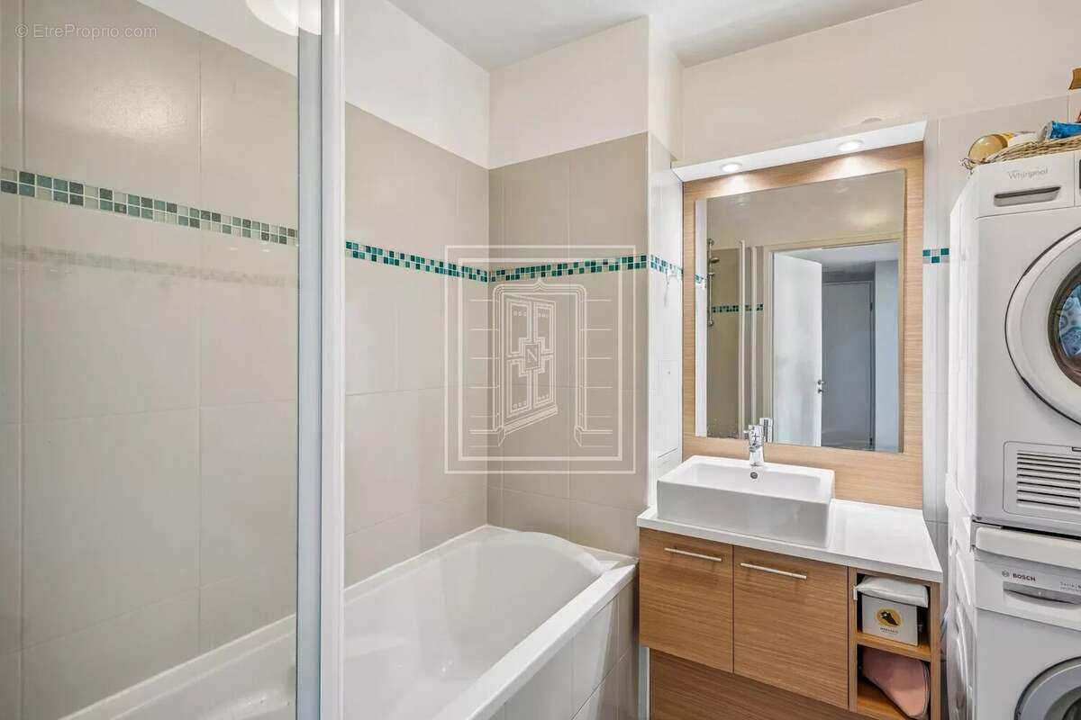 Appartement à BOULOGNE-BILLANCOURT