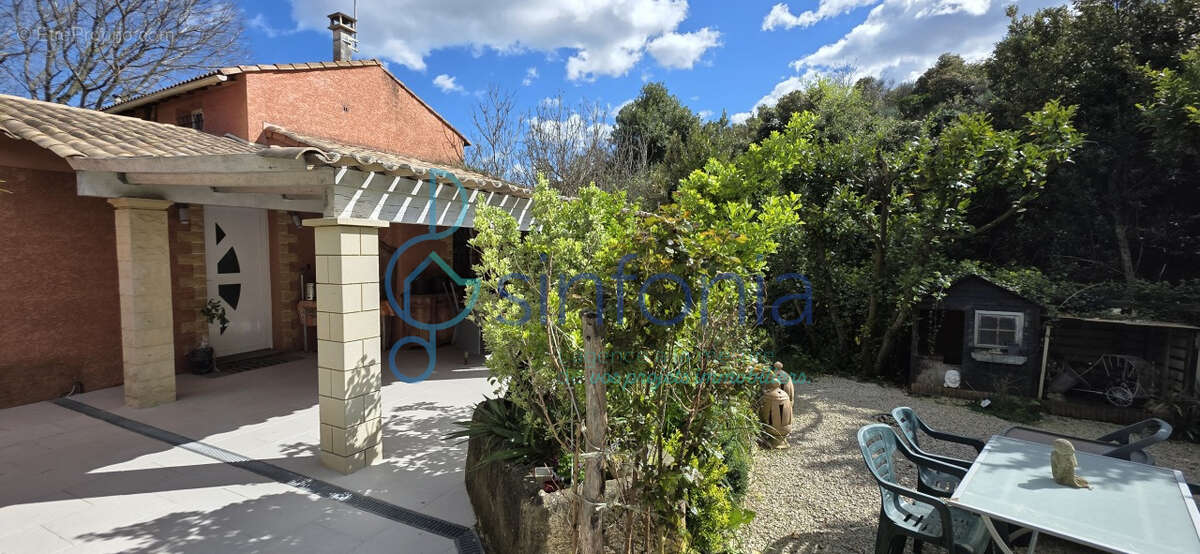 Maison à SERNHAC
