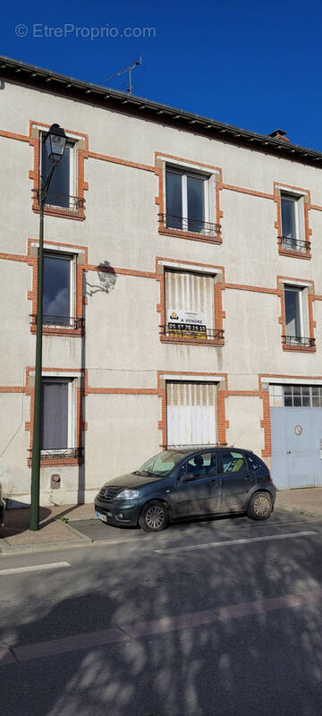 Appartement à SAINT-AMAND-MONTROND