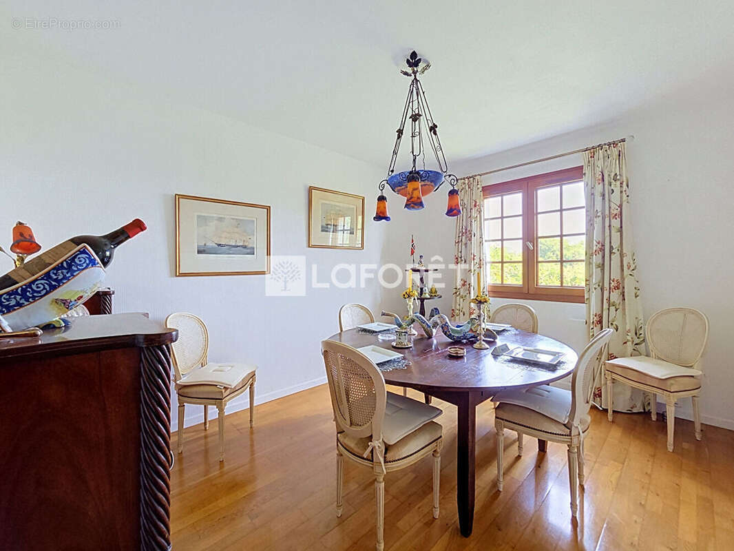 maison néo-béarnaise avec piscine ORTHEZ - 7 pièce(s) - 169m² - photo 9