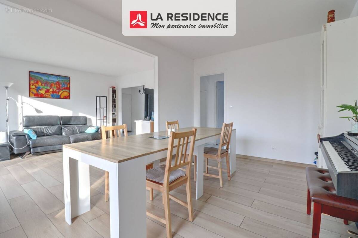 Maison à VERNEUIL-SUR-SEINE