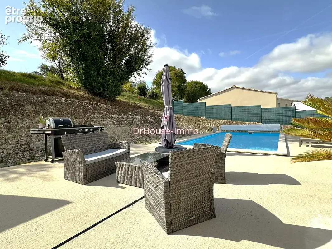 Maison 5 pièces 151 m² à vendre à Vindelle (16430) - photo 2