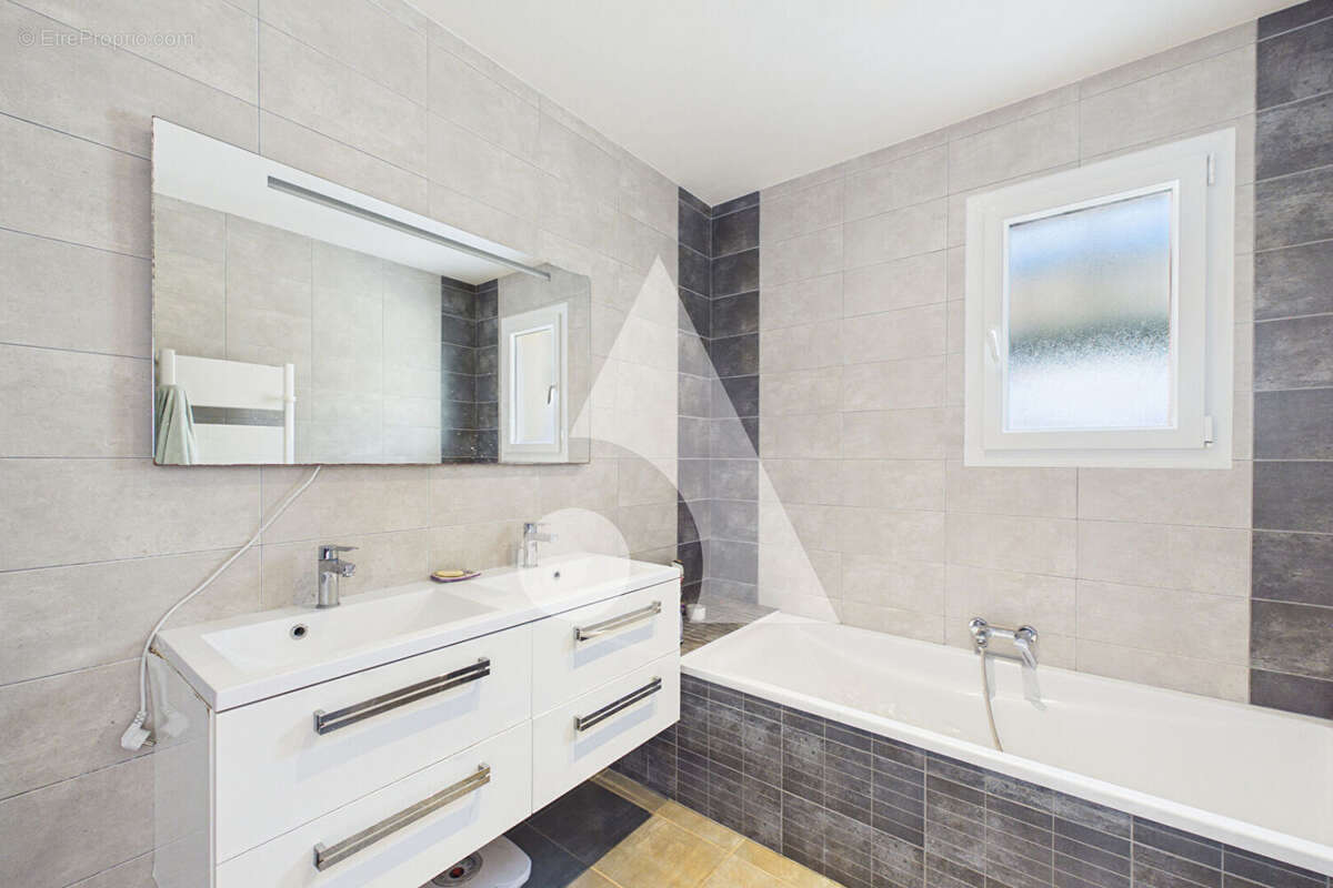 Maison nesmy plain pied - photo 6