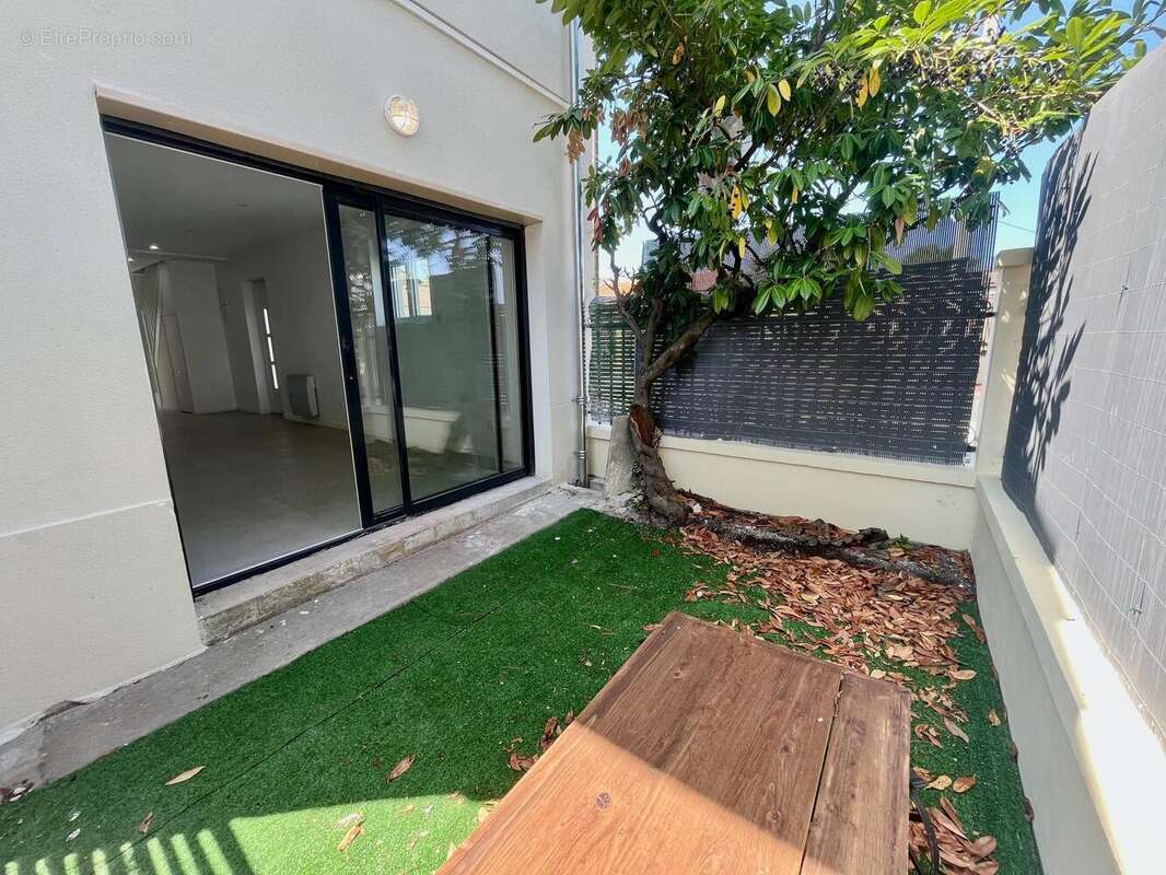 Maison 79 m² à Merignac  - photo 3