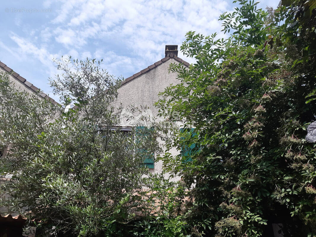 Maison à CREGY-LES-MEAUX
