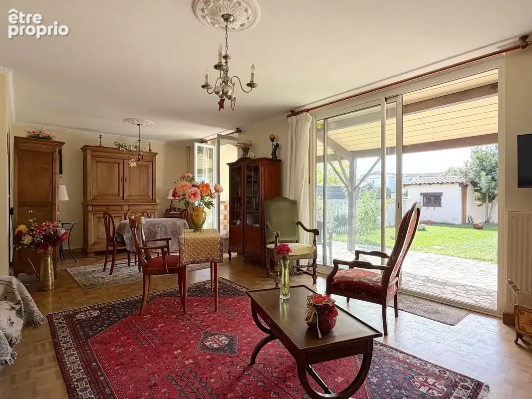 POITIERS   LA GIBAUDERIE   Maison lumineuse avec jardin, terrasse couverte et garage - photo 3