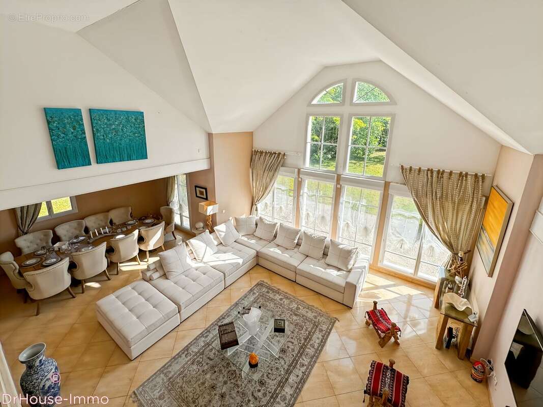 Maison 194 m² à Montevrain  - photo 4