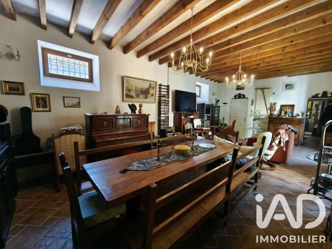 Maison 127 m² à Boynes  - photo 3