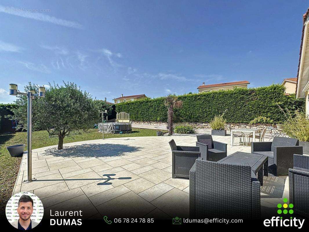 Maison à SAINT-ANDEOL-LE-CHATEAU