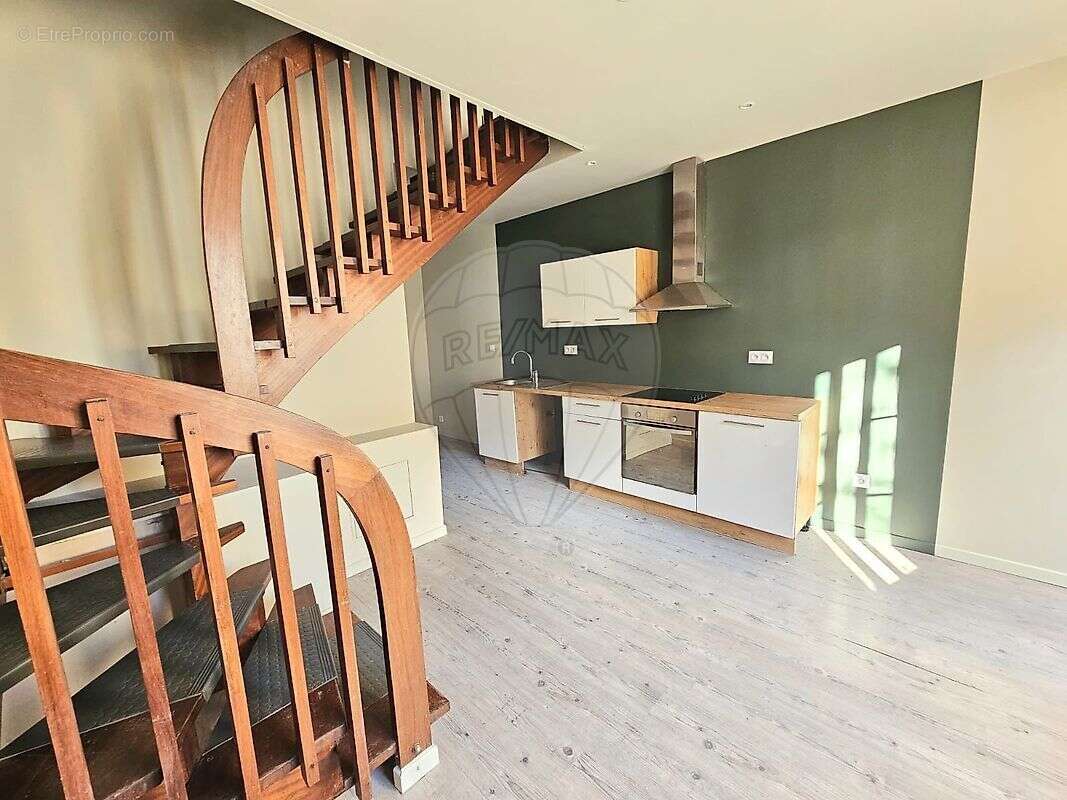 Appartement à POMMIERS