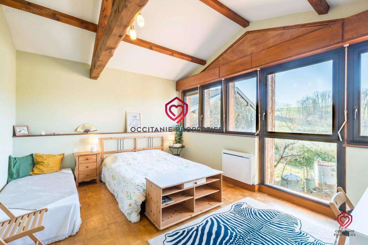 Maison à SALIES-DU-SALAT