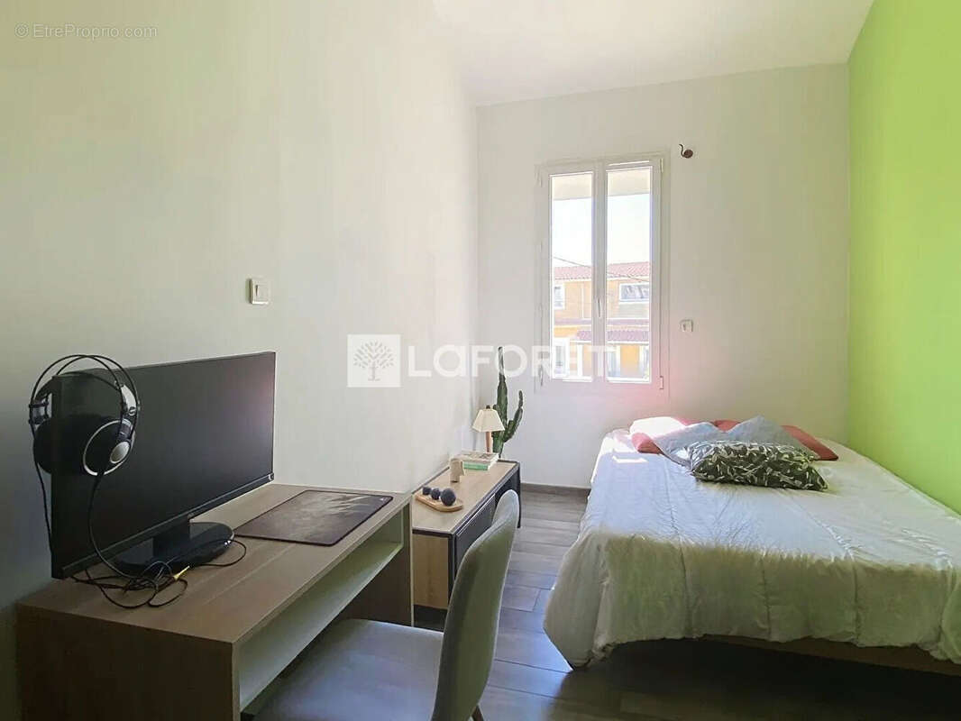 Appartement à ENSUES-LA-REDONNE