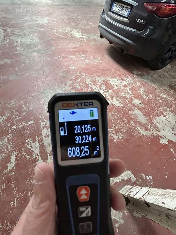 Commerce à SAINT-JUNIEN