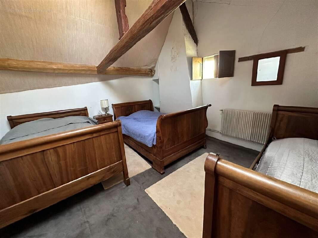 Maison à SAINT-ANGE-ET-TORCAY