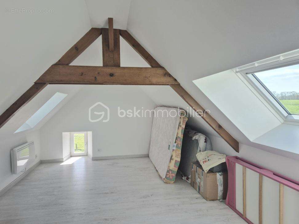 Maison en pierre – 7 pièces – 153 m² – Montfiquet - photo 9