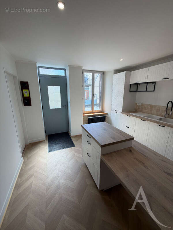 Maison Deols 4 pièce(s) - photo 4