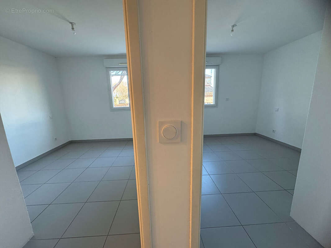 Appartement à PORT-DE-BOUC