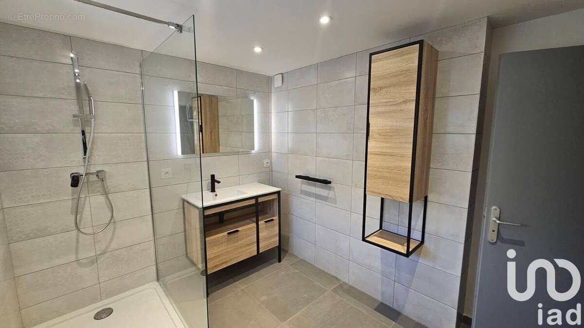 Photo 1 - Maison à CHAPAREILLAN