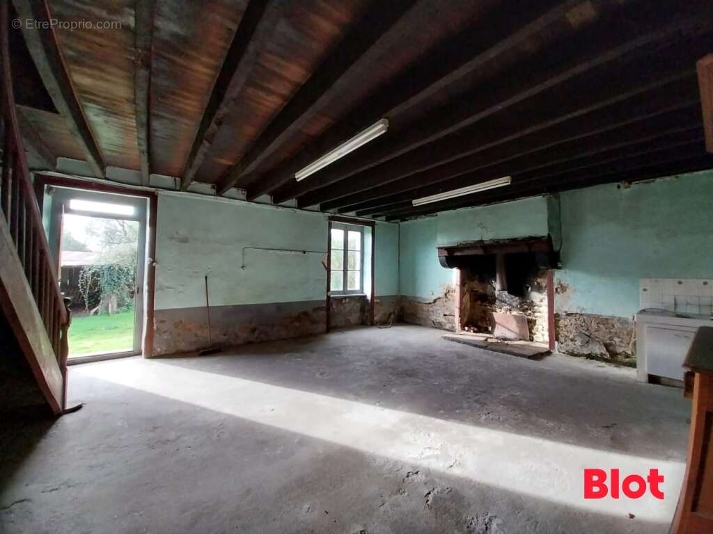 Maison à SAINT-HELEN