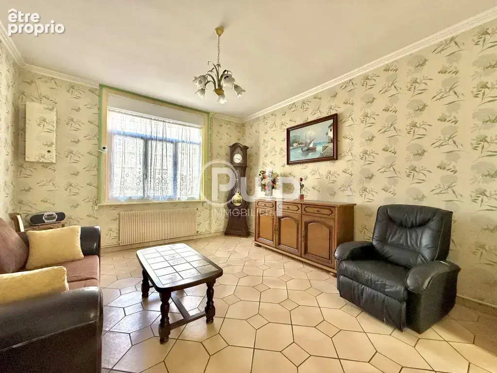 Maison de ville familiale à fort potentiel — Allennes-les-Marais - photo 2