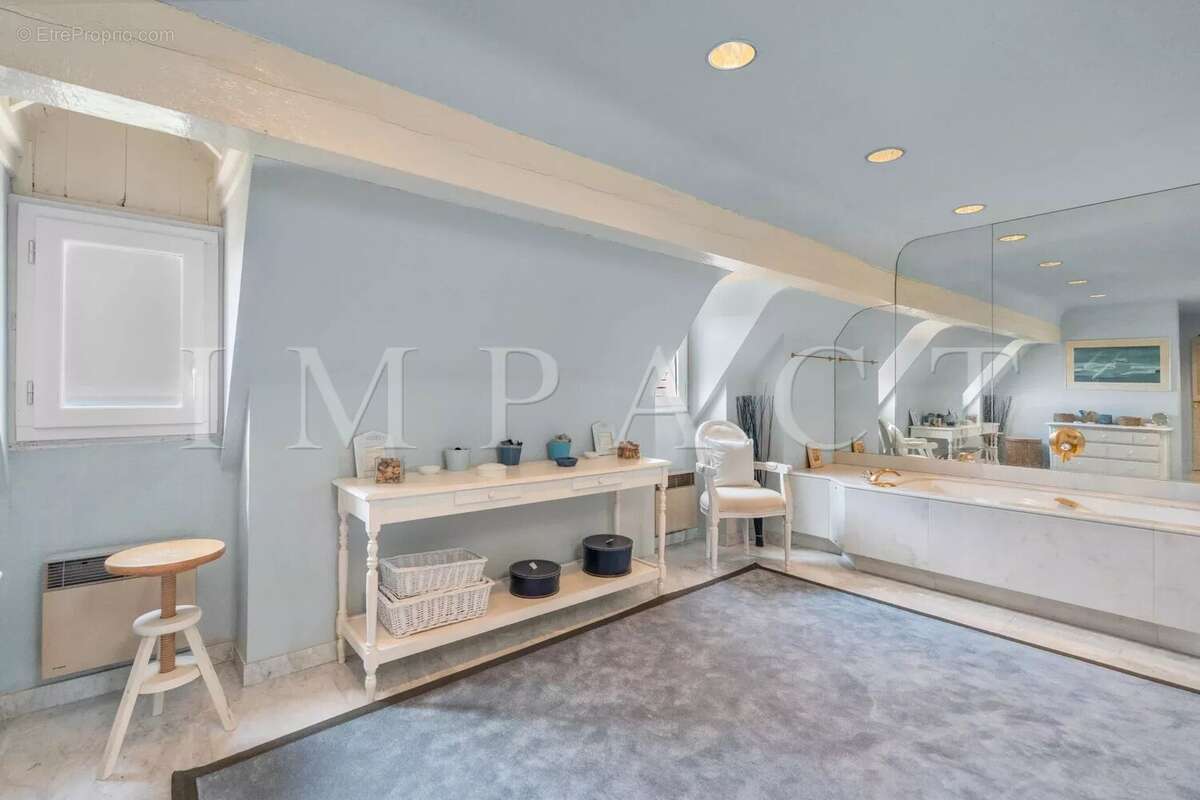 Maison à CANNES