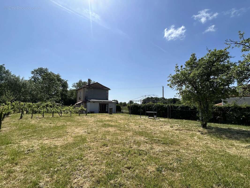 Maison à PILLAC