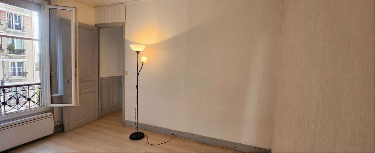 Appartement 38 m² à Paris-19e  - photo 3