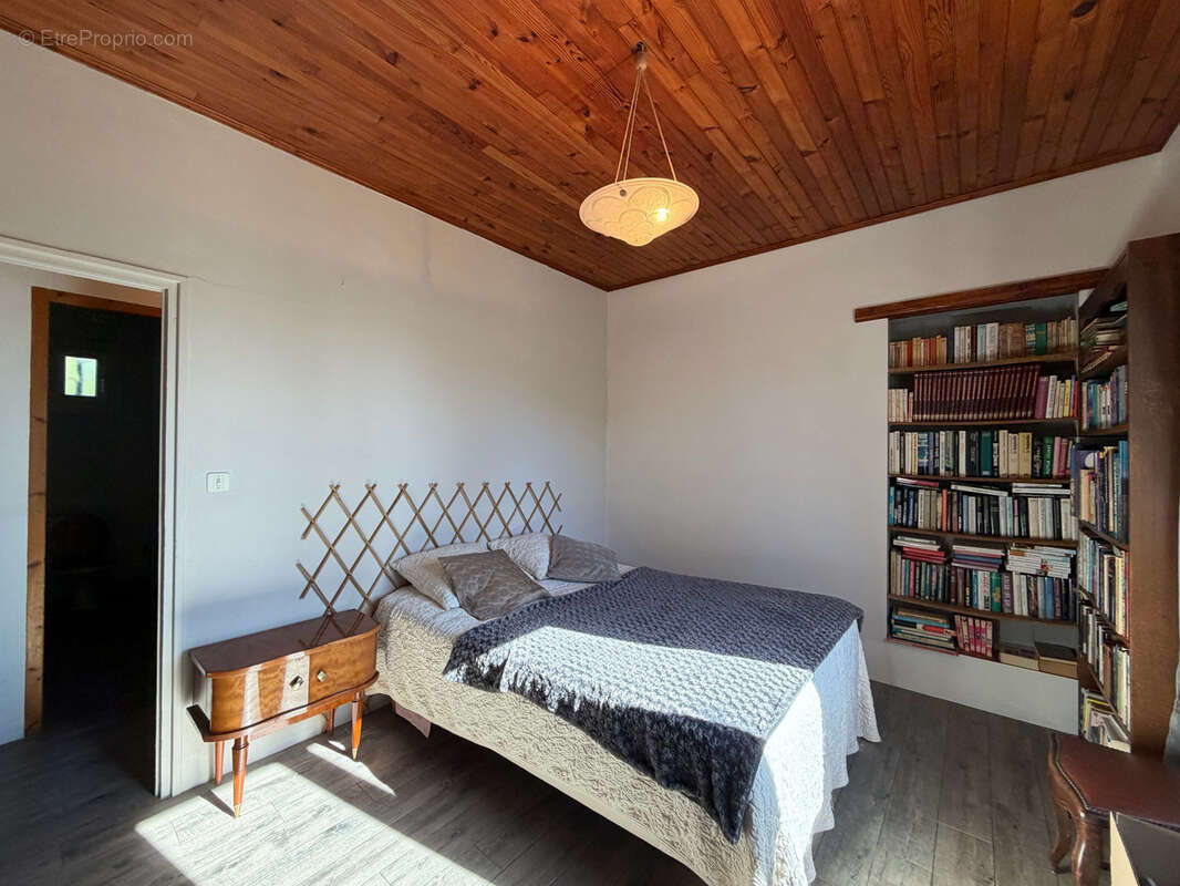 Maison à SERVIERS-ET-LABAUME