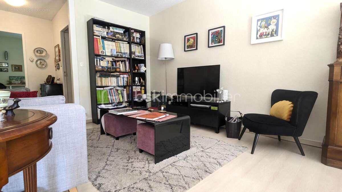 Appartement t4 tres bon etat lormont - photo 2