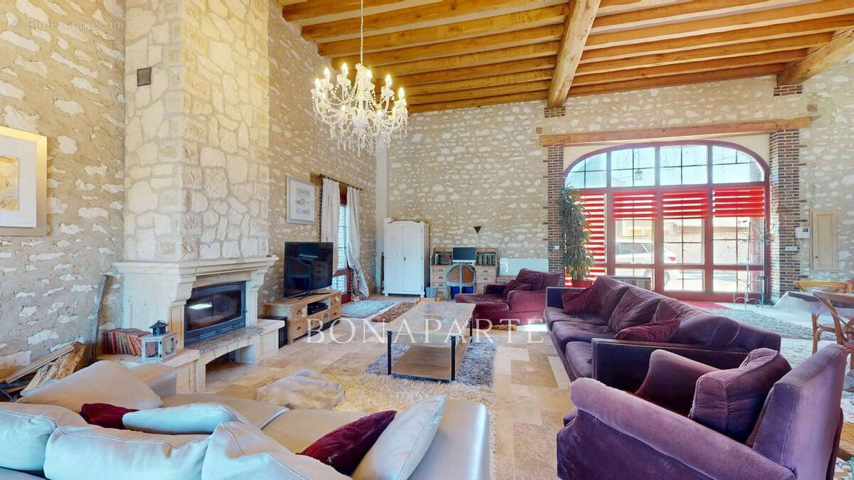 Maison à MIGENNES