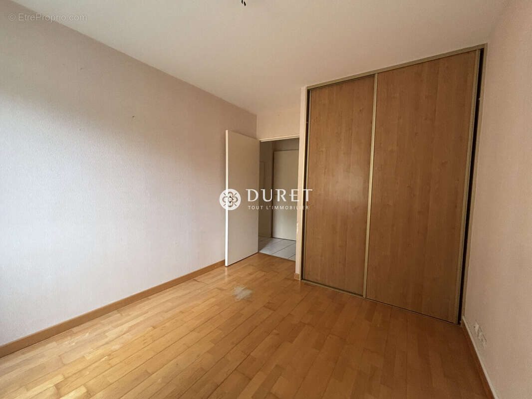 Appartement 49 m² à Saint-Sebastien-Sur-Loire  - photo 9