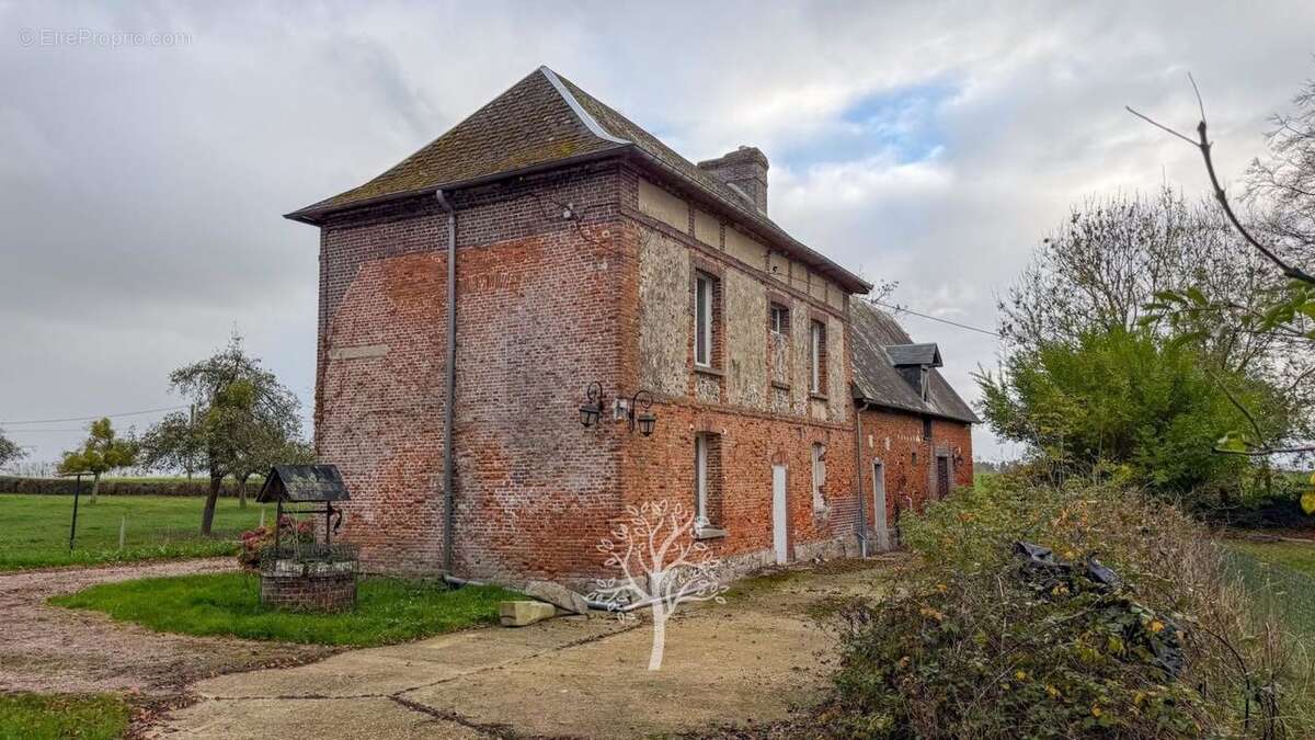 Maison à FRESQUIENNES