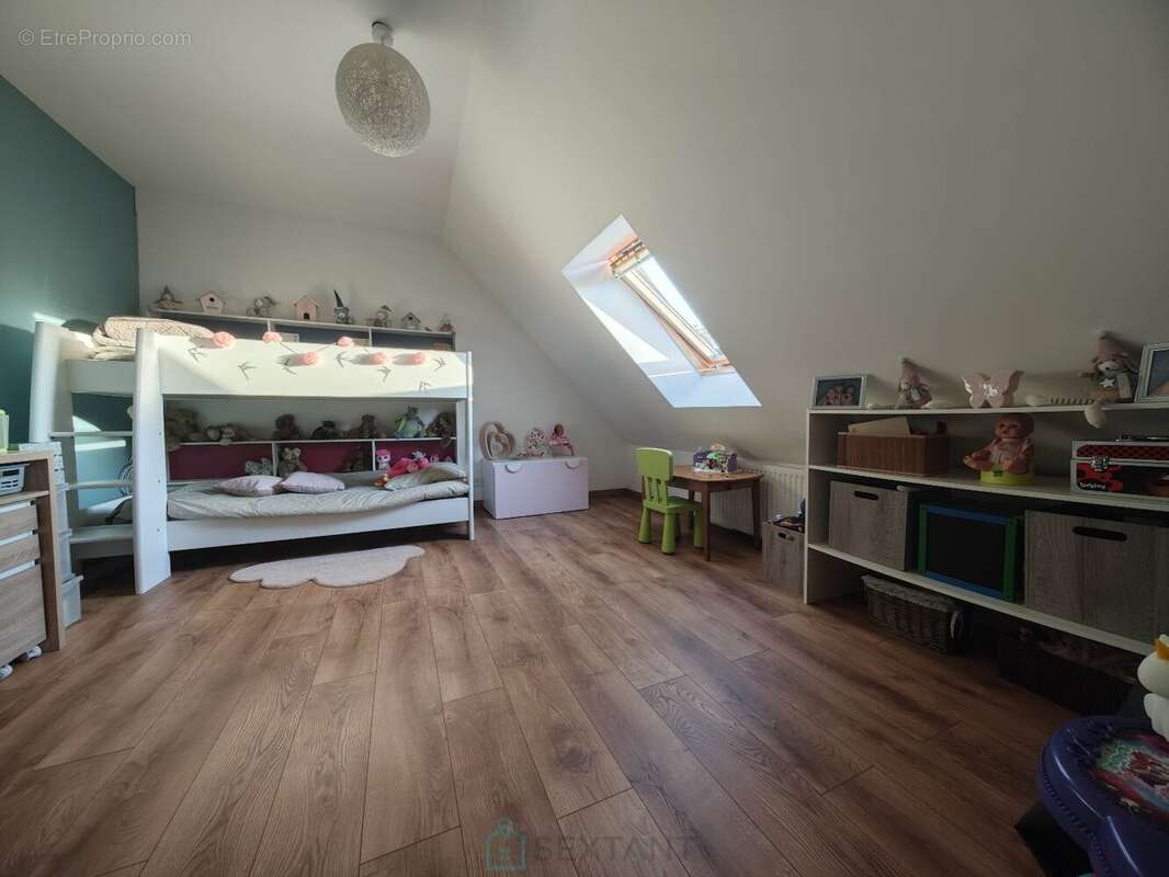 Maison à SAINT-SAUVEUR-SUR-ECOLE