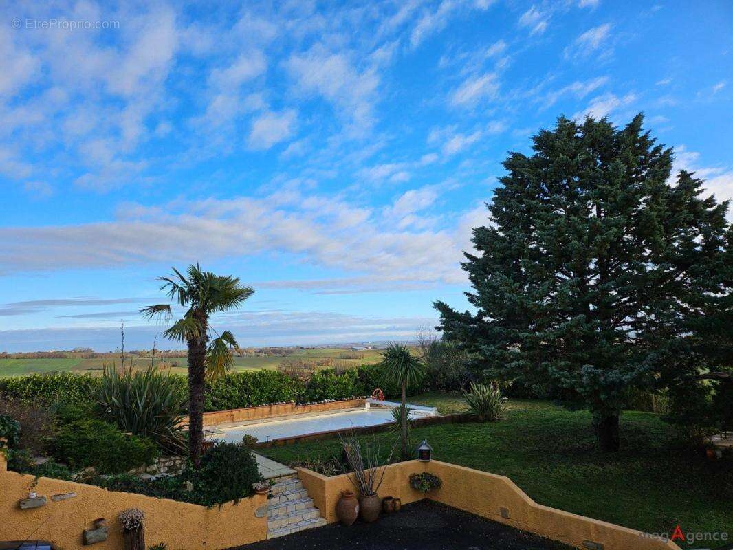 Maison à CASTELNAU-BARBARENS