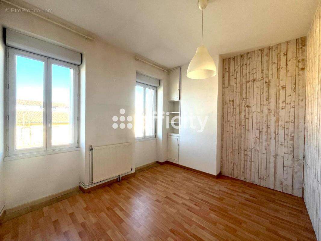 Maison à CARBON-BLANC