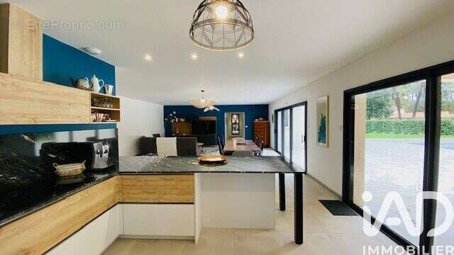 Photo 2 - Maison à LES MATHES