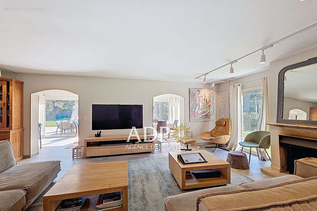 Maison à PEYMEINADE