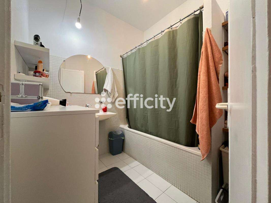 Appartement à MARSEILLE-10E