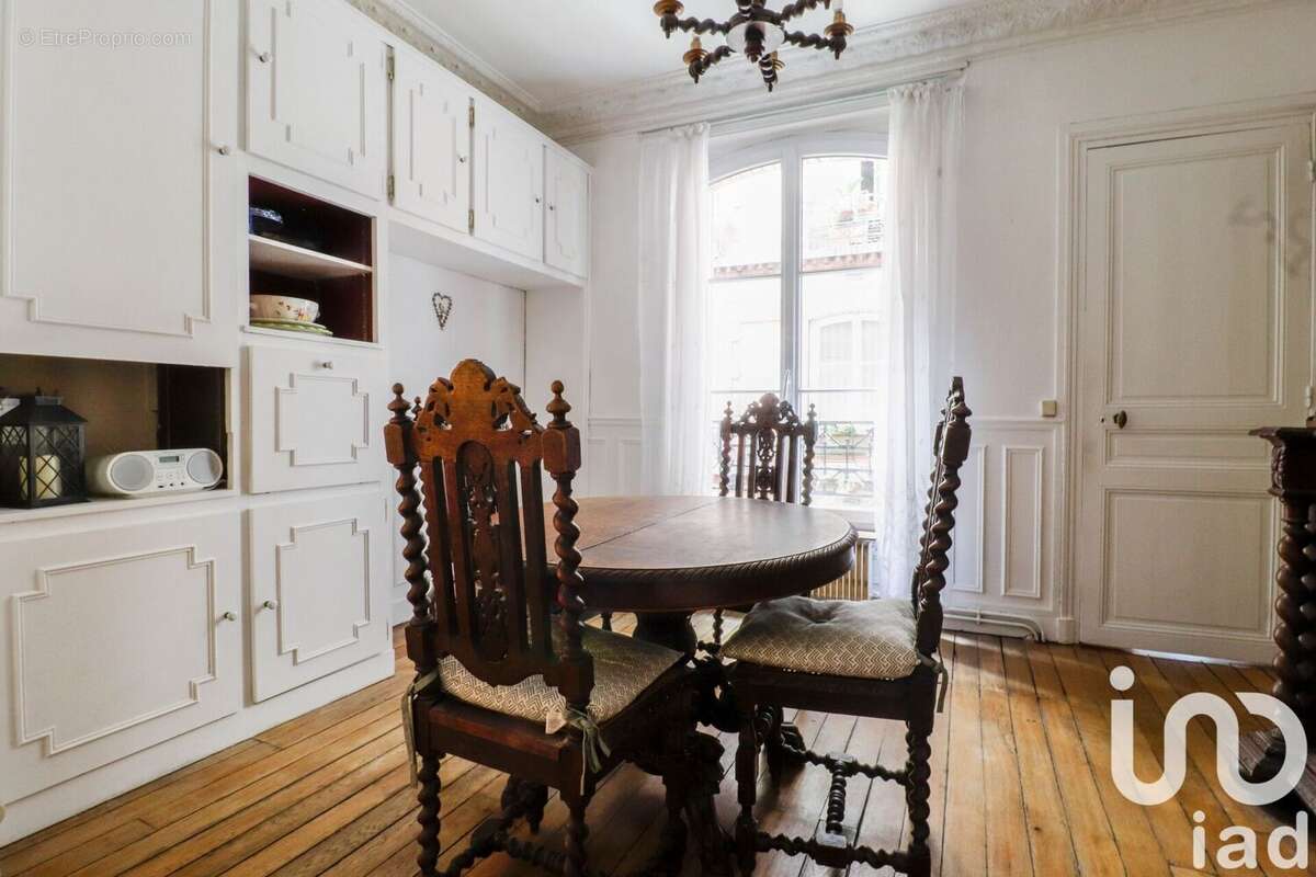 Photo 3 - Appartement à PARIS-10E