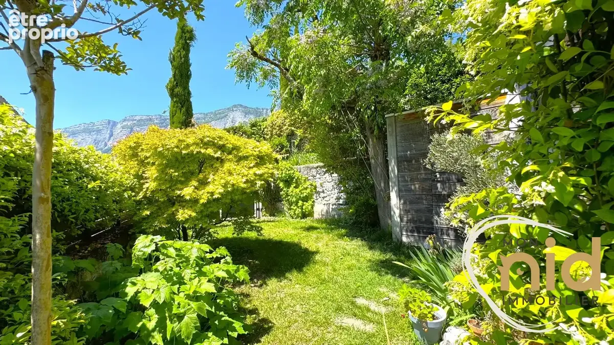 Maison à SAINT-ISMIER