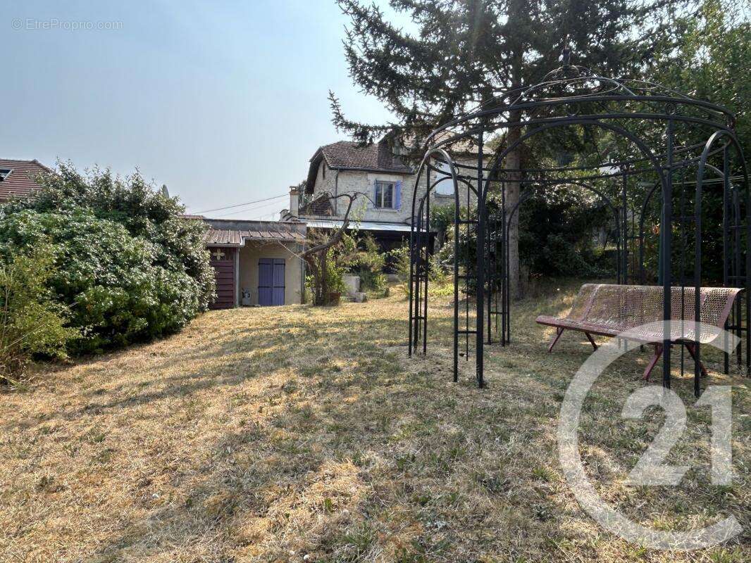 Maison 100 m² à Pont-Sainte-Maxence  - photo 11