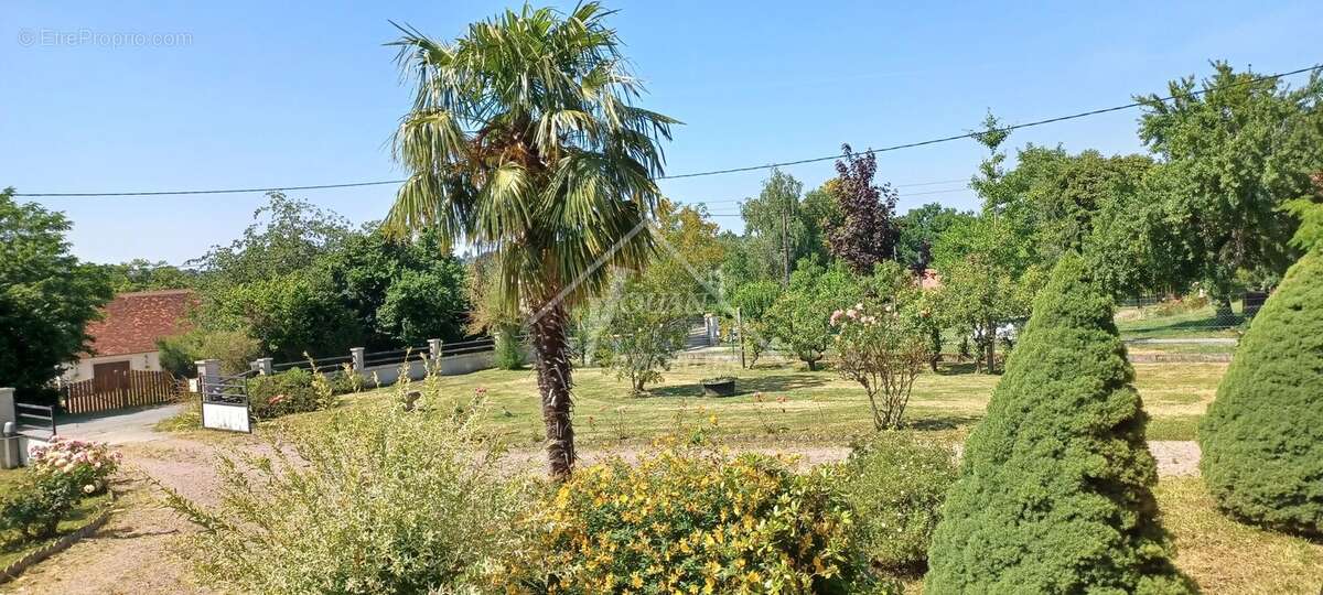 Maison à BOURBON-L'ARCHAMBAULT