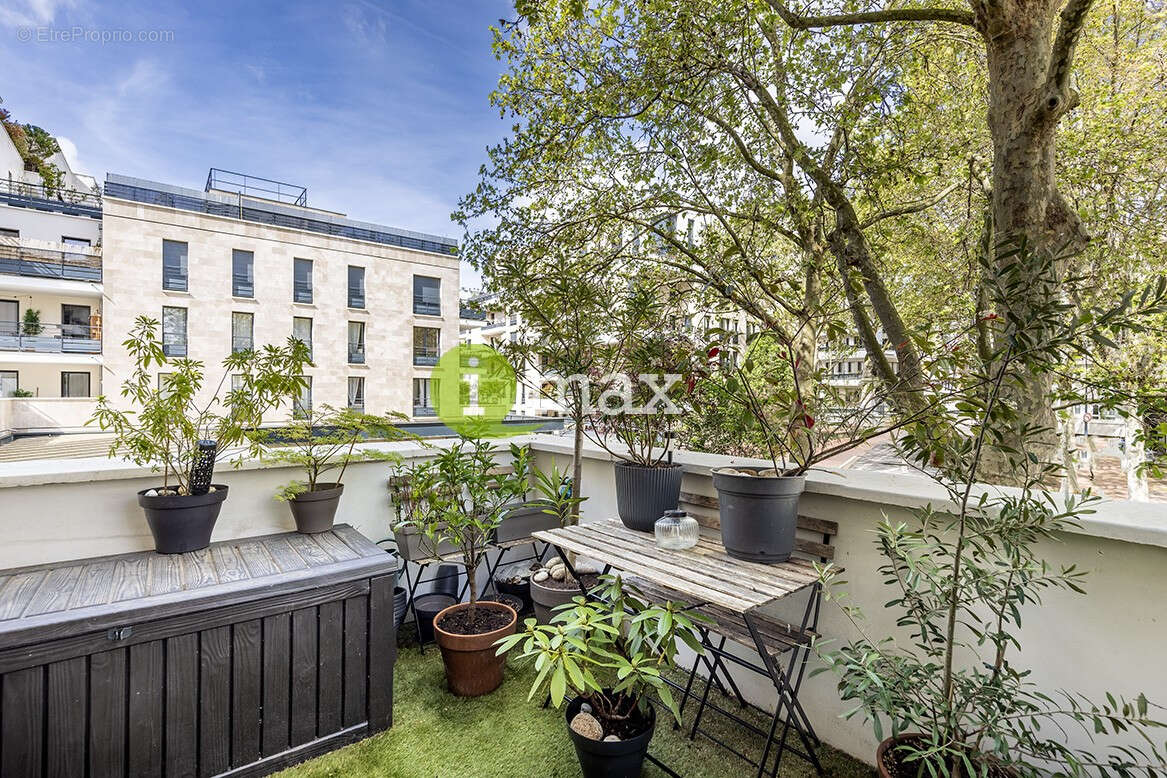 Appartement à CLICHY