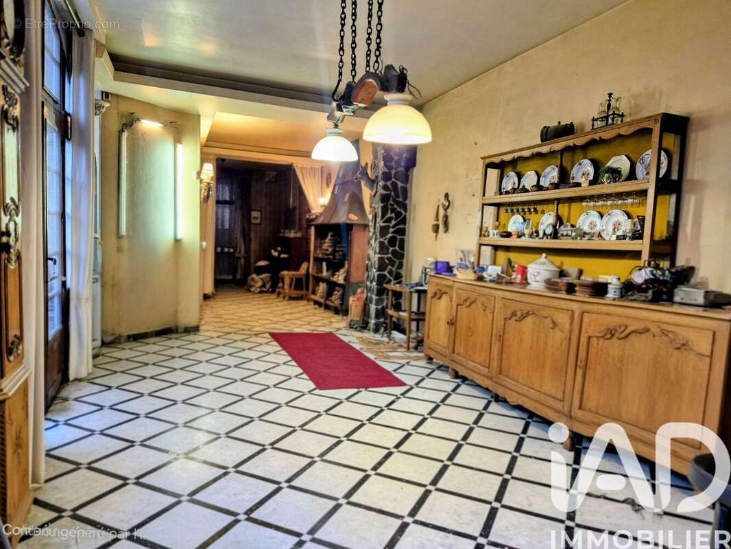 Photo 2 - Maison à CHARLEVILLE-MEZIERES