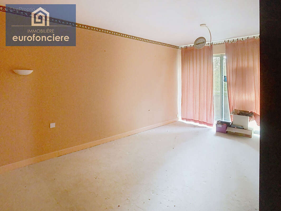 Maison à AIX-EN-OTHE