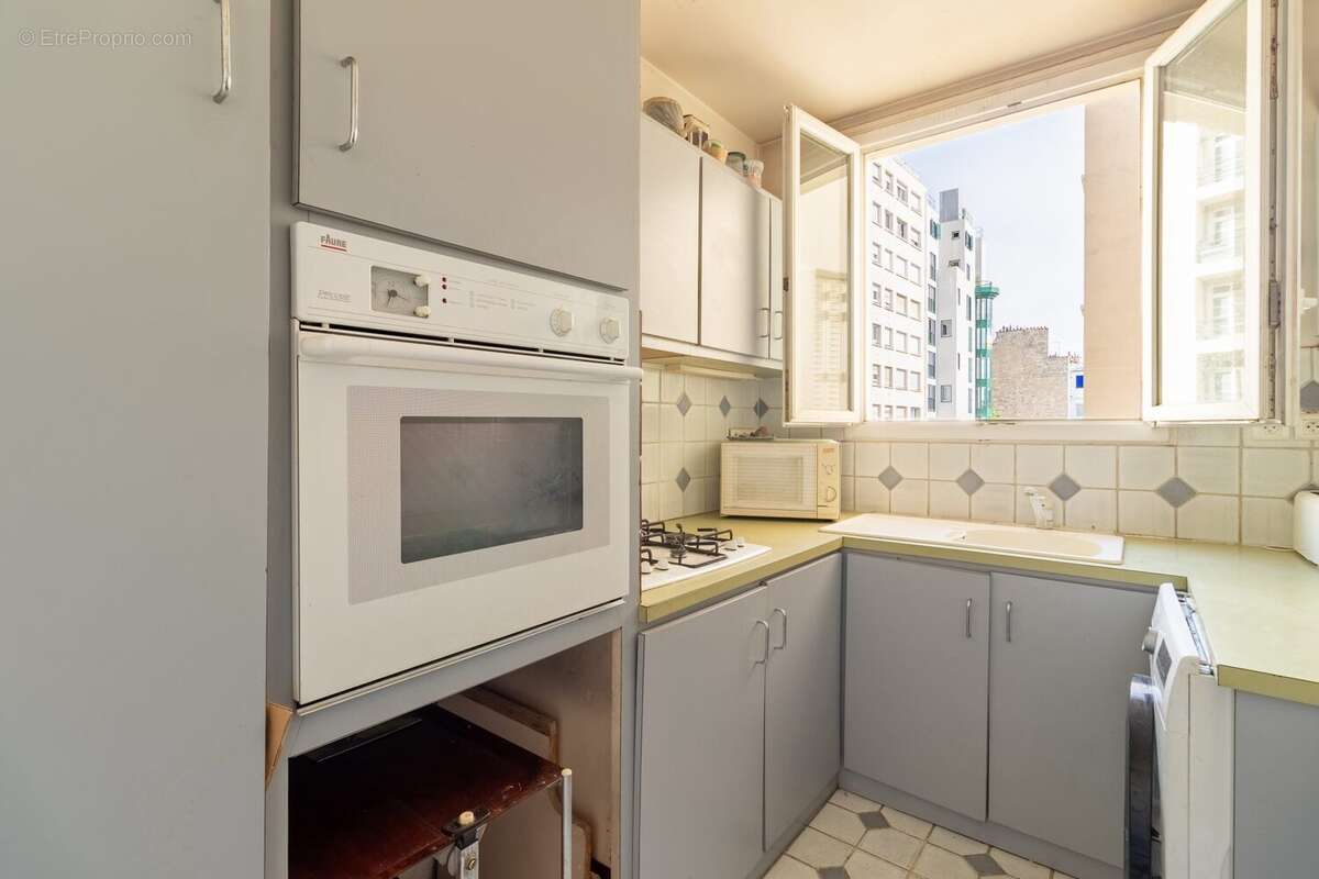 Appartement 65 m² à Paris-14e  - photo 5