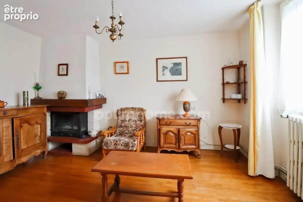 Maison de Villlage de  91,5 m² - 5 pièces - 3 Chambres - Garage - Dépendances - Jardin 300 m² -  ORADOUR SAINT GENEST (87) - photo 3